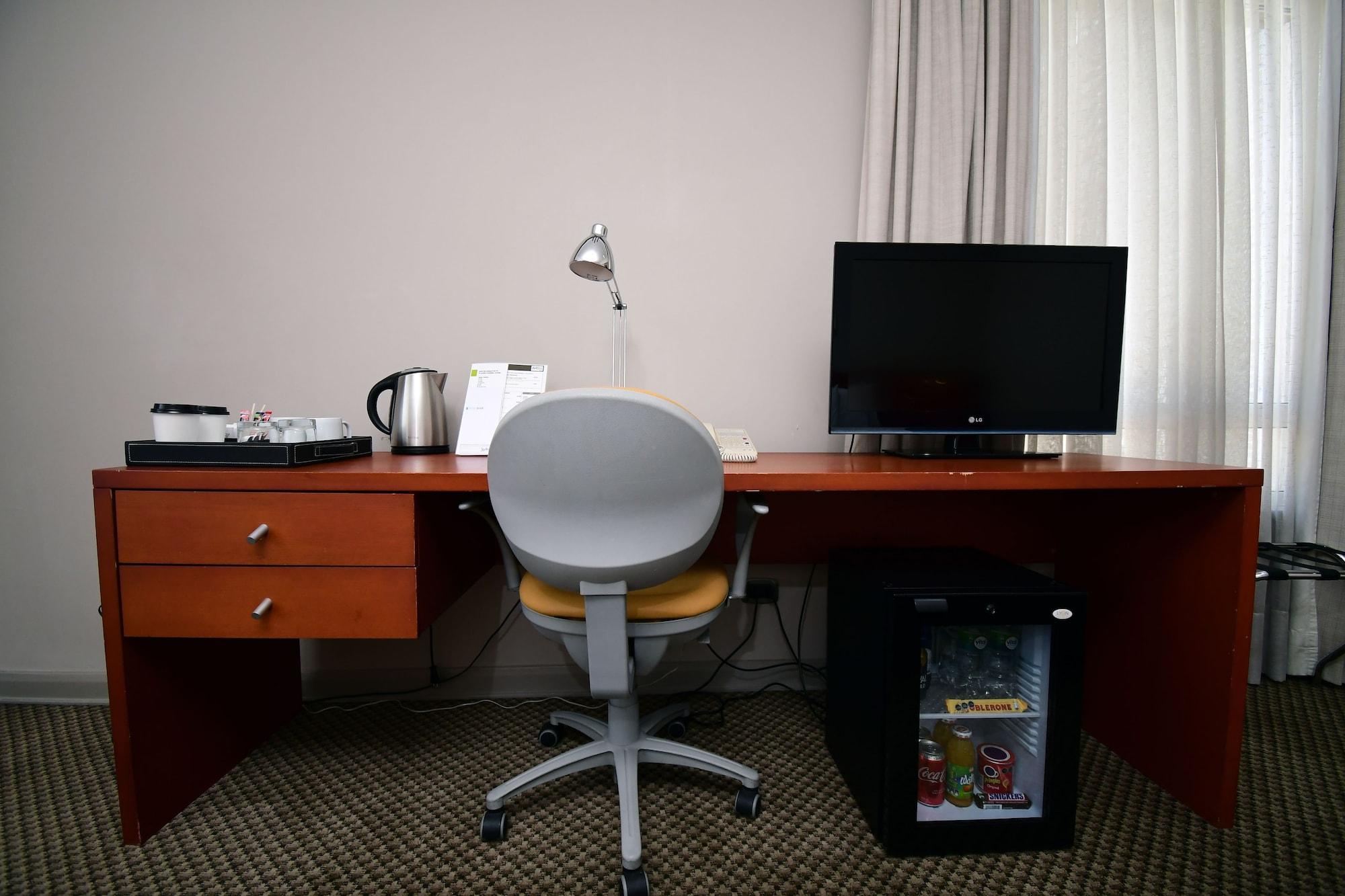 Radisson Ciudad Empresarial Hotel Santiago del Cile
