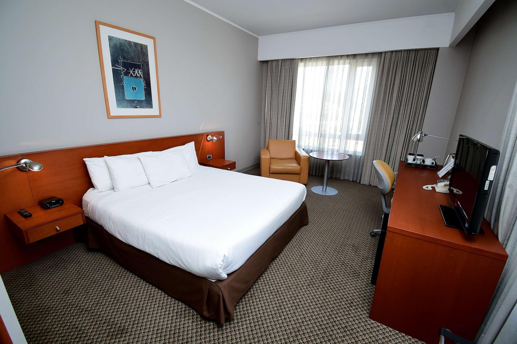 Radisson Ciudad Empresarial Hotel Santiago del Cile