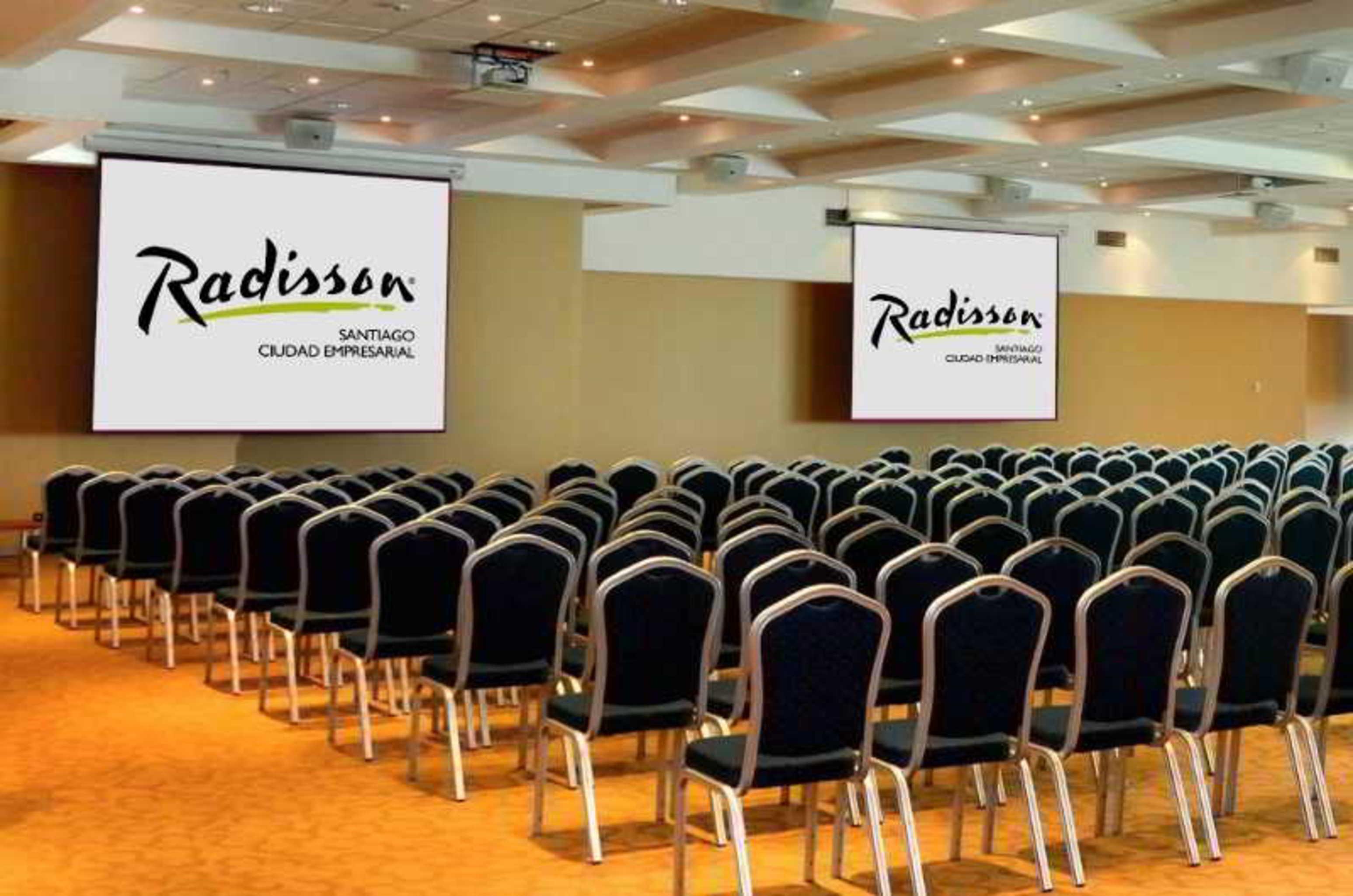 Radisson Ciudad Empresarial 4* Santiago del Cile