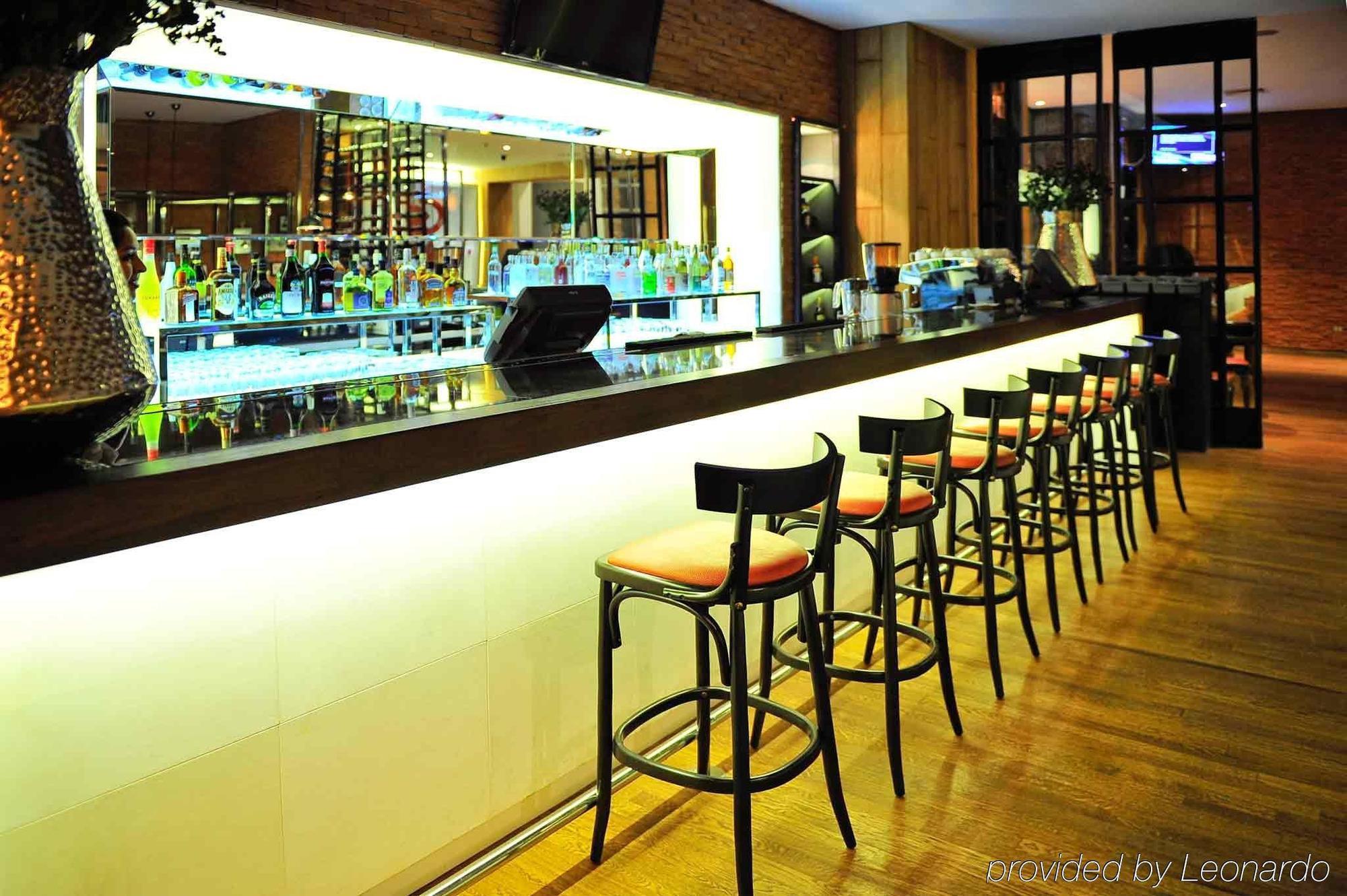 Radisson Ciudad Empresarial
