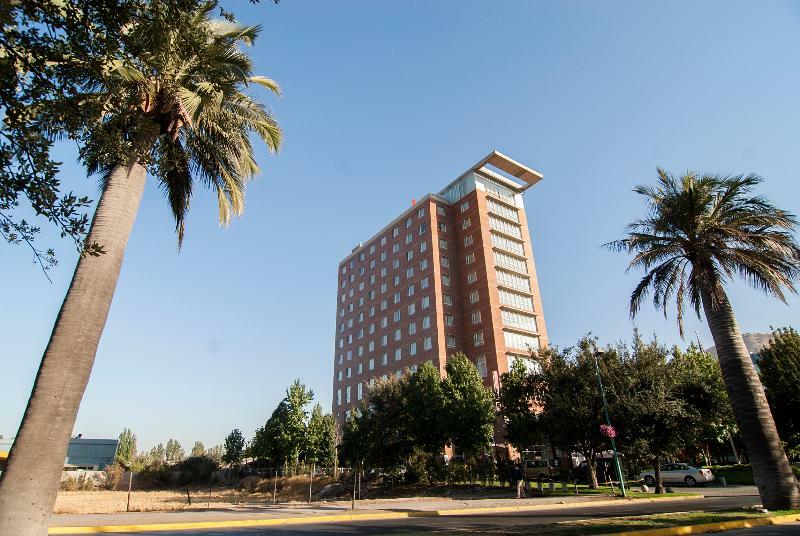 Radisson Ciudad Empresarial 4* Santiago del Cile